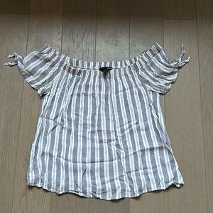 Stripped off the shoulder top